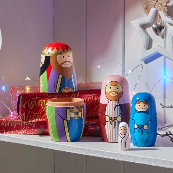 Smart Garden Nativity Secret! 4 In 1 Festive Figurines