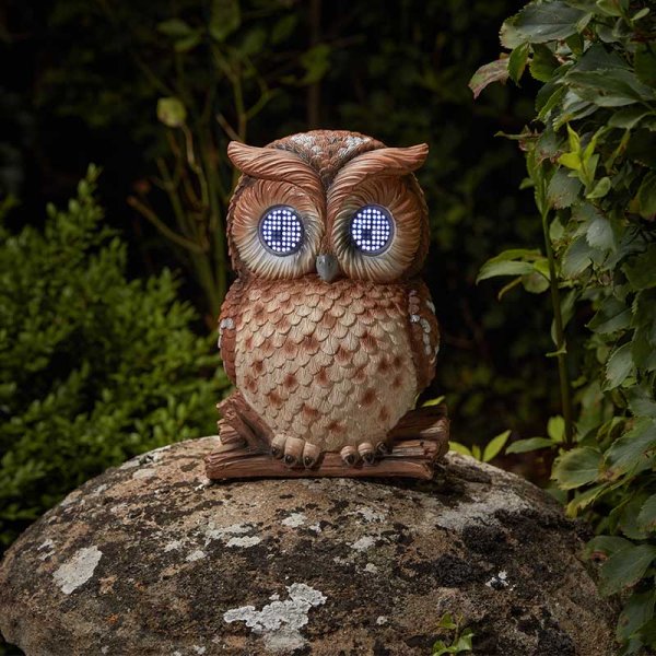 Smart Solar Blinkin' Owl