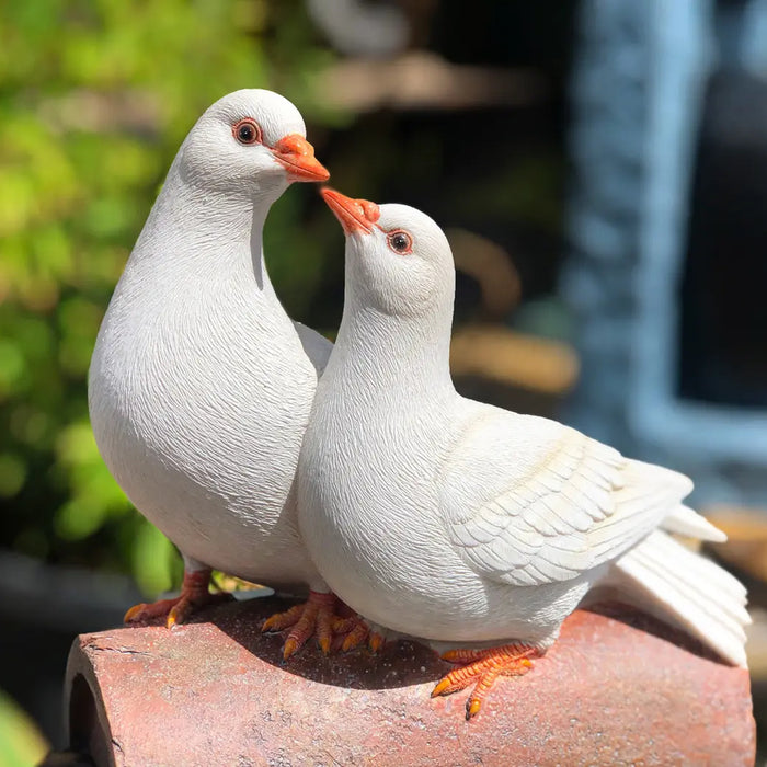 Vivid Arts Natures Friends Doves D