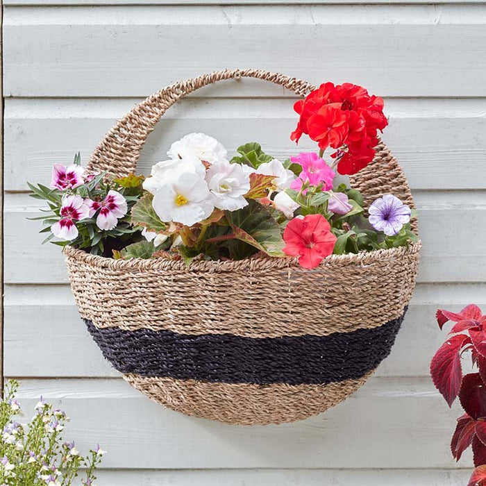 Smart Garden 16in Kent Faux Wall Basket
