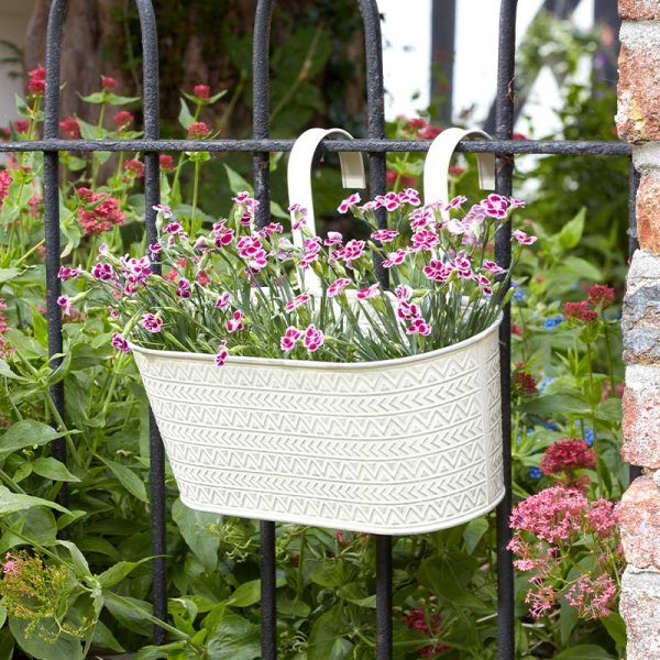 Smart Garden 12" Fence & Balcony Hanging Planter - Aztec - Ivory
