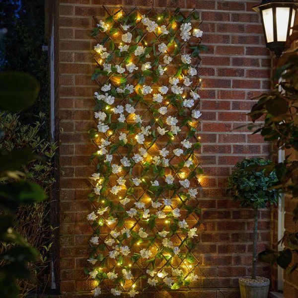 Faux Décor Solar InLit Hydrangea Faux Trellis 180 x 90cm