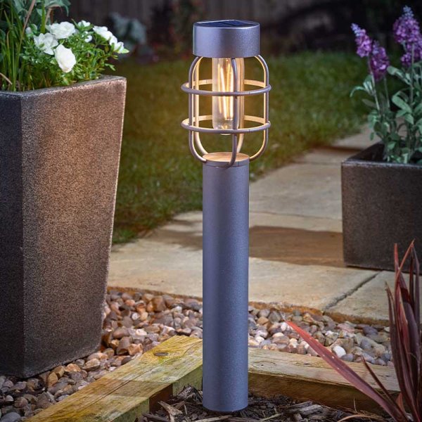 Smart Solar Anglia 365 Stake Light 15L