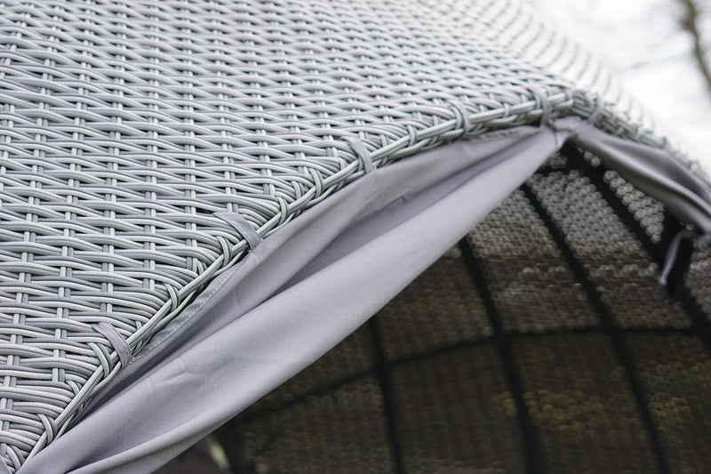 Wellesbourne Acapulco Cocoon Day Bed EX-DISPLAY
